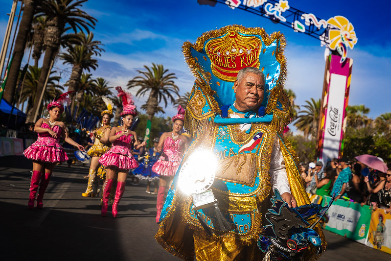 ¡Baila alcalde baila! Orlando Vargas sigue haciendo historia como el único jefe comunal que baila en el Carnaval de Arica